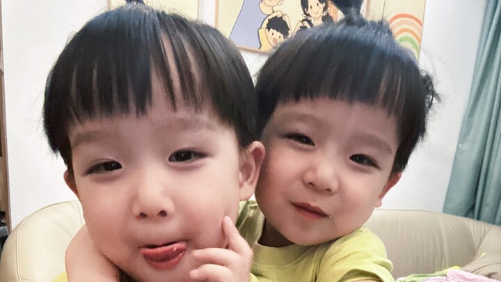 Chính vào ngày 1/6, cặp song sinh của tôi đã trở thành một đôi trai gái.