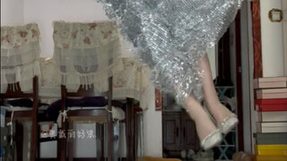 Giả vờ thanh lịch thật mệt, may mà tôi thực sự thanh lịch