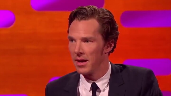 Johnny Depp and Benedict Cumberbatch read the erotic fanfiction they received (with Chinese subtitle