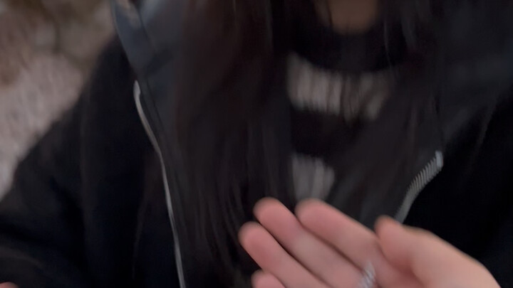 คุณยังโทษฉันอยู่อีกเหรอ? ฉันไม่น่าขอให้คุณอายุ 18 ตลอดไปเลย...