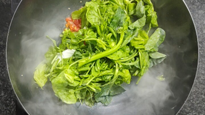 Kehidupan Sederhana Namun Elegan Seorang Nyonya Kaya