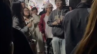 淮北师范大学 男大学生男扮女装进女澡堂偷pai照片！！