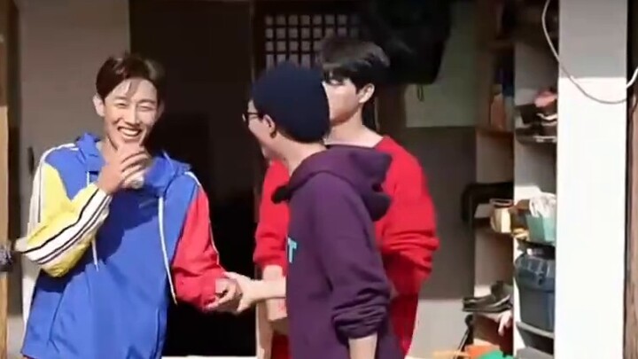 Today is another day where I was made to laugh to death by Kang Ki-young. A man who is about to get 