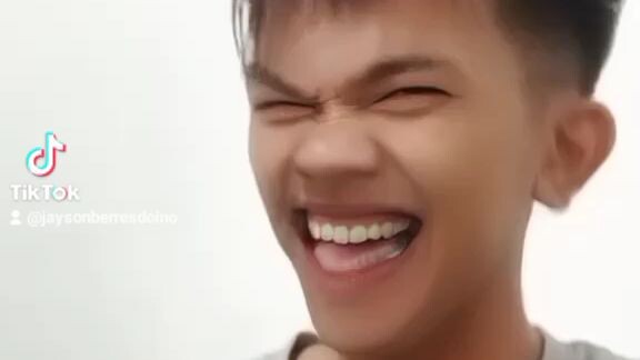 tawa ng gutom😶