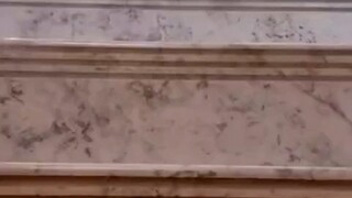 可见此人有打扫卫生的癖好