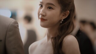 หวงอี้เหมยมีความฉลาดและกล้าแสดงออกมากขึ้นในช่วงวัยเด็กของเธอ
