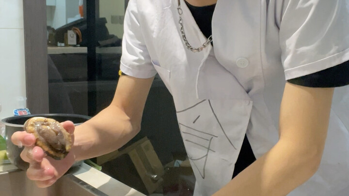 “Phật Nhảy Tường phiên bản gia đình”