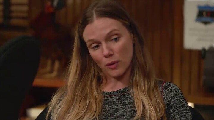 The nanny went back to her master's house to get the umbrella she had dropped, but she was killed by