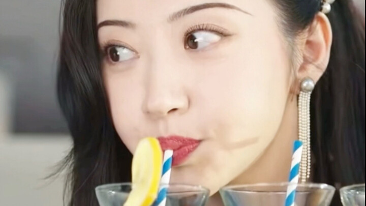 SITENG: Is Teng really supposed to eat dirt? My favorite is fruit juice.