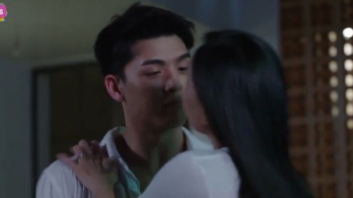 [The Price of Love] 16 Bring you here, do you think I will let you go