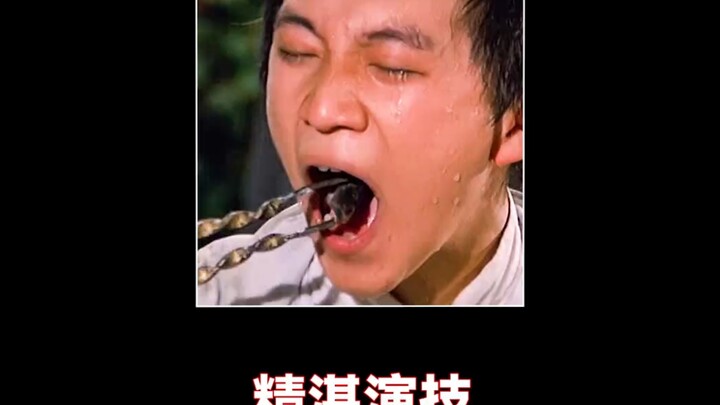 Để chứng minh mình là hậu duệ của Tôn Ngộ Không, người đàn ông này đã nuốt than củi đang đỏ rực vào 