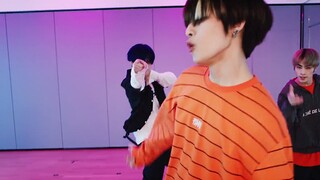 [WayV/WayV] WayV ซ้อมเต้น "Turn Back Time"