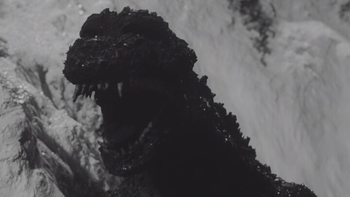 [4K Restoration] 1955 Godzilla Raids Back exciting fight (2/2)