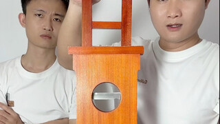 后面好兄弟眉头一皱，当场拆穿！