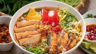 Dùng cá mòi hộp nấu BÚN CÁ hóa ra lại ngon hơn cả cá tươi | Creative Sardines Noodle Soup