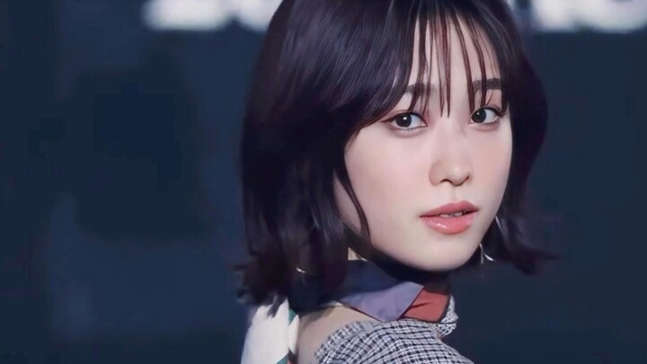 عرض أزياء TGC في طوكيو: إطلالات مختلفة، جمال مختلف!