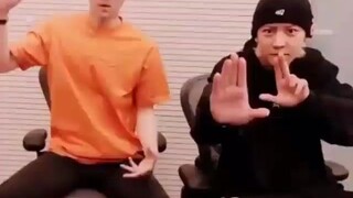 Sehun và Chanyeol nhảy trực tiếp bài Jopping của SuperM