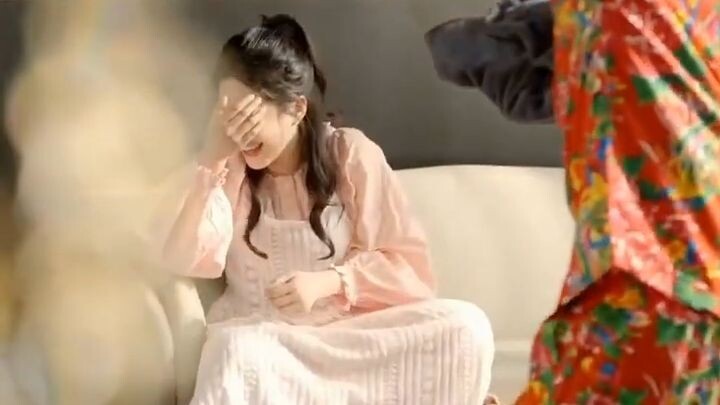 เสี่ยวสวี่ หุ่นยนต์ AI สุดหล่อ