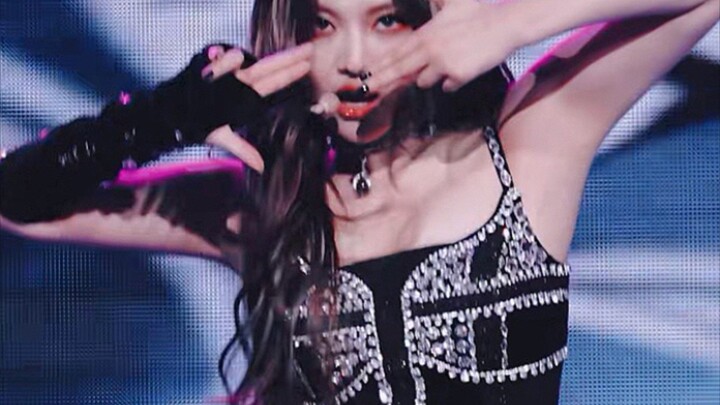 ทำไมเวทีโคเชลลาครั้งเดียวถึงกลายเป็นคำเรียกแทน “ฉากอุบัติเหตุ” ของเธอได้? แต่แท้จริงแล้วนี่เป็นแค่จุ