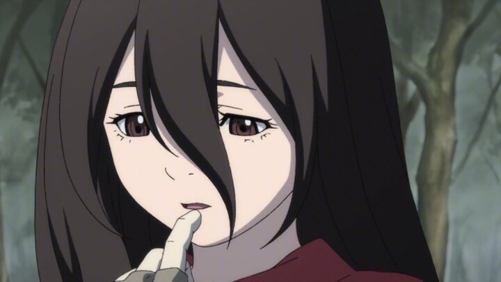 Cô ấy có tâm hồn trong sáng nhất, nhưng lại làm công việc bẩn thỉu nhất