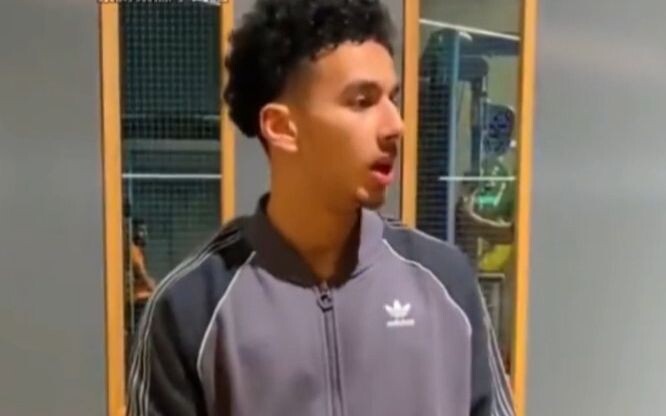 One painting teaches you two—legendary artist’s jaw-dropping contrasting techniques! Am I the only o