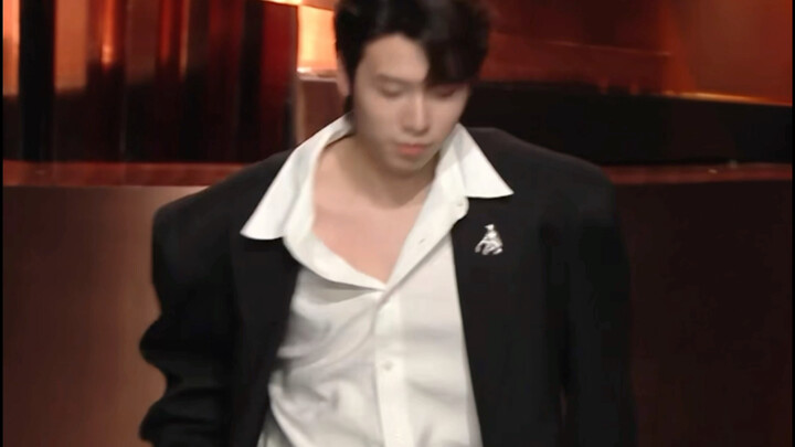 【China Boy】Soal Kancing Kerah China Boy yang Kabur dari Rumah (?)