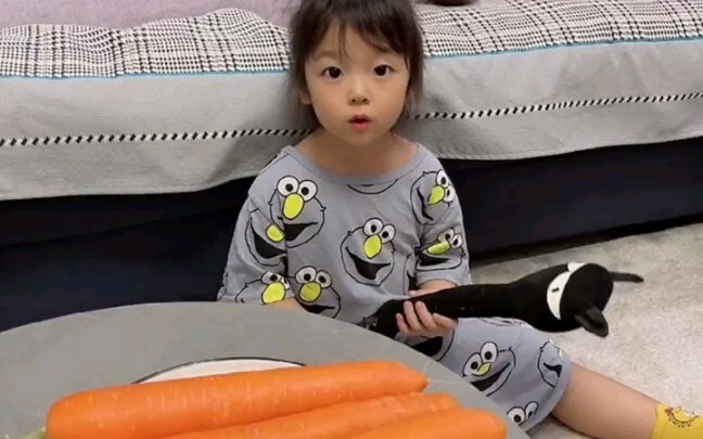 你看这孩子，笑的可好了