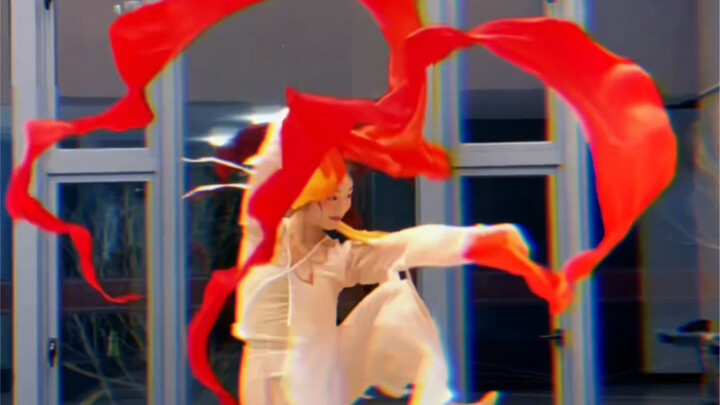 Dancing in Dunhuang, celebrating the New Year, the prosperity and trance, which part of the video do
