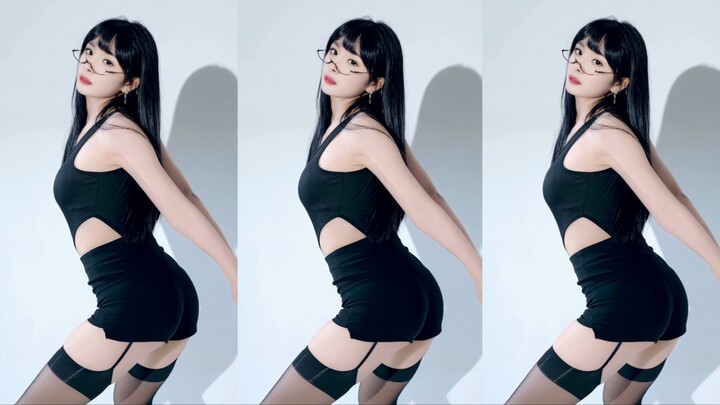 Yang Mi: A Puppet on a String