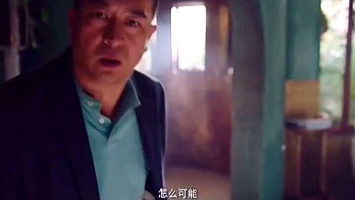 劫匪交易找错人，稀里糊涂完成交易