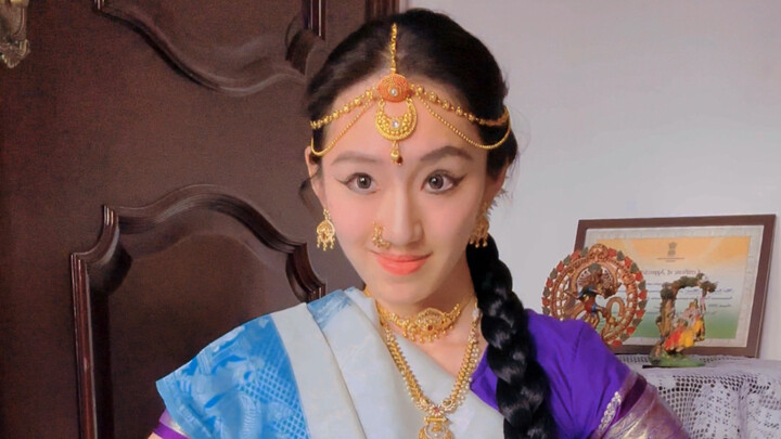 [Tarian India] Keseharian Mira dan Krishna yang Selalu Bertemu dan Berpisah