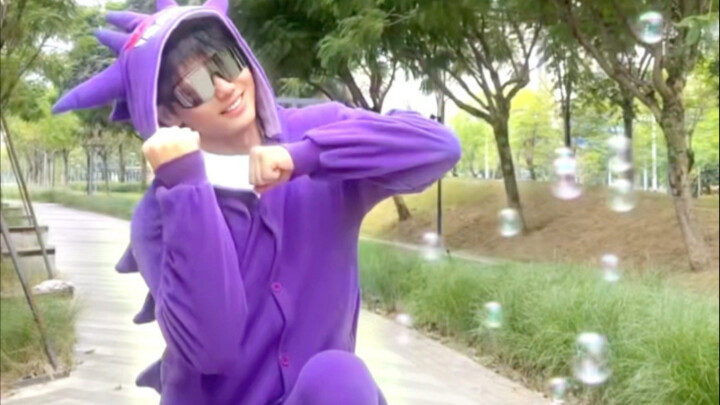 反正没人认识我！发个癫怎么了。