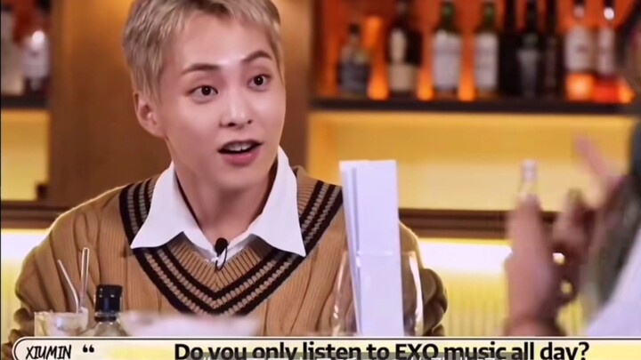 【ข้อสงสัยจากไอดอล】ทั้งวันคุณฟังแต่เพลงของ EXO เหรอ