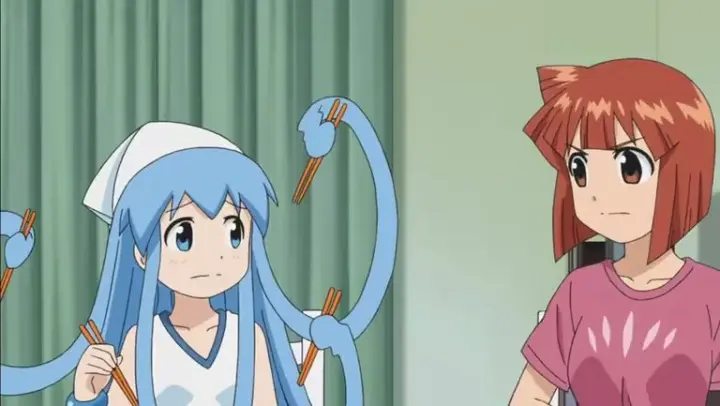 Squid girl grabbed chopsticks with all her tentacles to eat barbecue