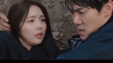 Preview of the 10 episodes of Little Phone with subtitles + behind-the-scenes footage. Something is