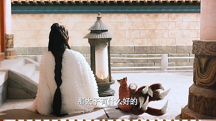 Hồi đó trên chín tầng trời chỉ có Phượng Cửu là đi bầu bạn với cô cô thôi~