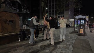 Một bài hát nhỏ để tiếp thêm sức mạnh - Nửa đêm ở Manchester 3