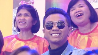 สุดฮา ป๋ากิ๊กสาธิตการเปลี่นชุดของซูเปอร์แมน : Kikduu Funny Cut กิ๊กดู๋
