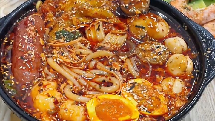 What authentic Northeastern Chinese cuisine is this?