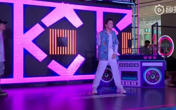 [青春有你2]刘雨昕popping battle