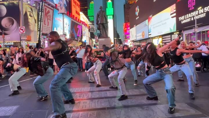 "Semua orang bisa menjadi gadis LOONA" POSE penampilan tari super Queendom2 di New York, AS