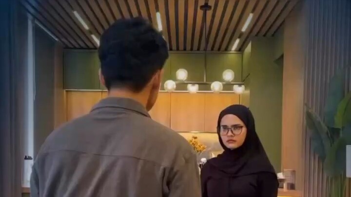 Cinta harus dibuktikan dengan sikap