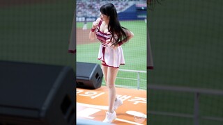 미동없는 방탄 앞머리ㅋㅋ 김하나 치어리더