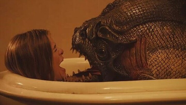 Ancient piranhas suddenly resurrected and ate humans alive, causing chaos in the water. Is humanity 