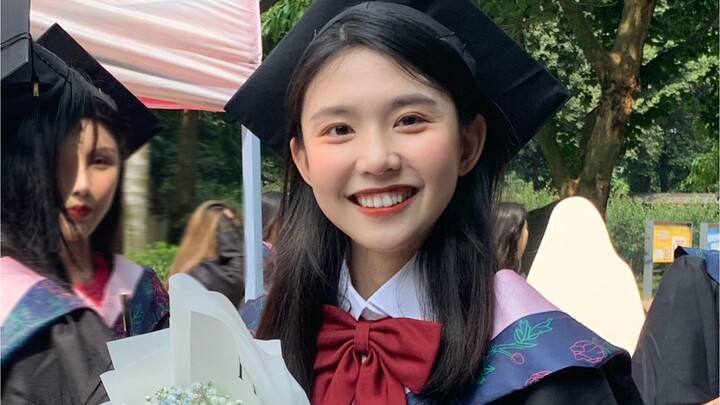 I thought taking our graduation photos would erase all my regrets...