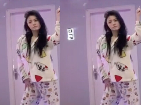 Boldly sing the "Hush" full damage dance studio version! You are not allowed to say that my Crayon S