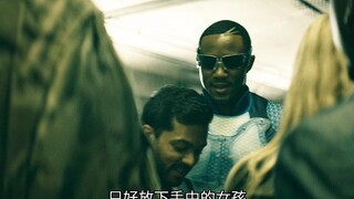 女孩被火车头一顿疯狂输出，看着都疼