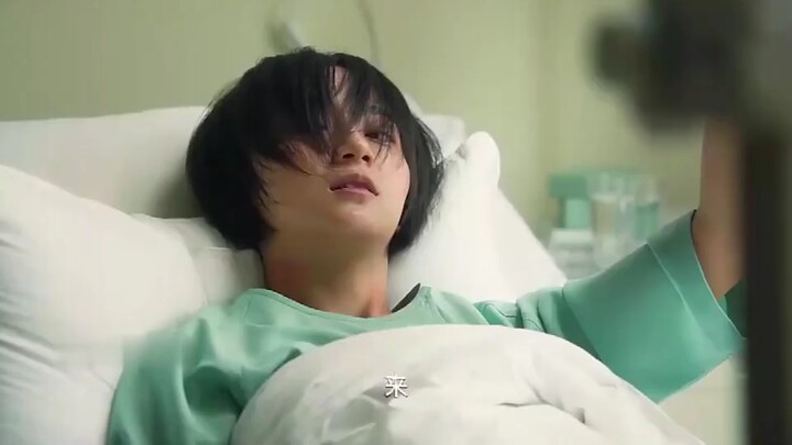 What are “plastic sisters”? After all, besties understand besties best.