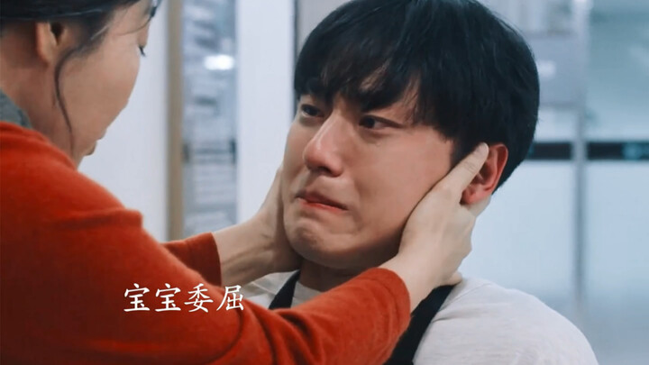 Having lost his memory and reverted to age seven—just the age when he needs his mom and his little f
