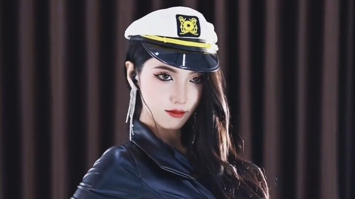 抖音龙欣230702 - 开火车